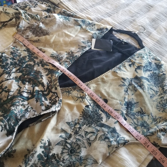 Zara | Printed Wrap Kimono Robe - Picture 7 of 9